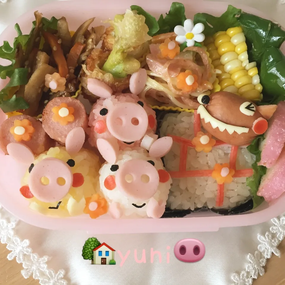 Snapdishの料理写真:🏡3匹のこぶた🐽キャラ弁🐷|🌸yuni🌸さん