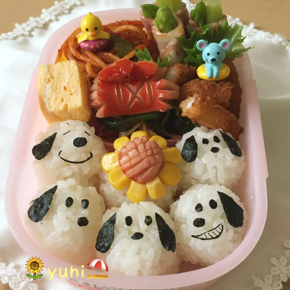 Snapdishの料理写真:🌻スヌーピー ⛱ちぎりむすび🐳キャラ弁🌻|🌸yuni🌸さん