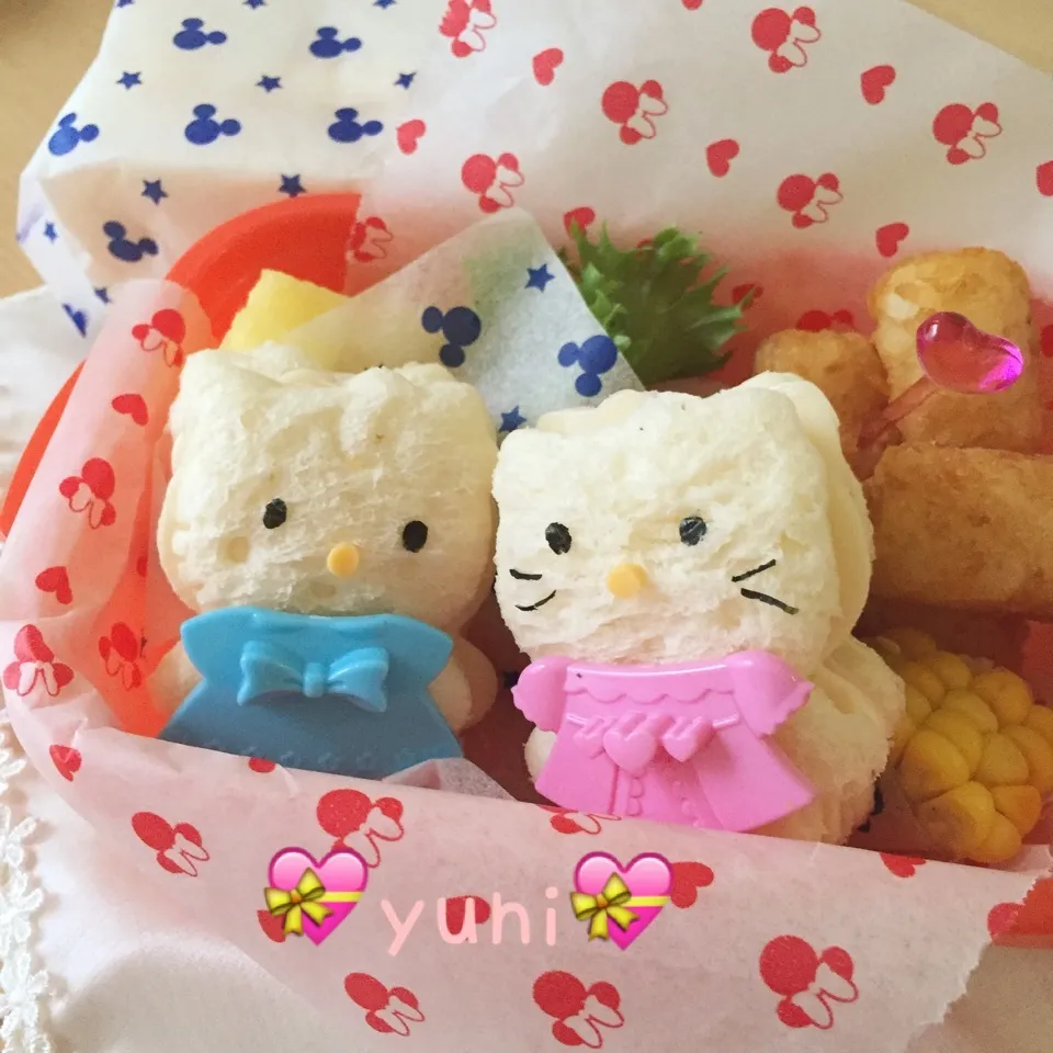 💝キティちゃんの サンドイッチ弁当💝|🌸yuni🌸さん