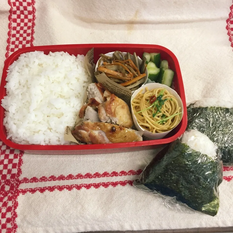 Snapdishの料理写真:男子高校生弁当327・今日も感謝弁当・台風弁当|mickyさん