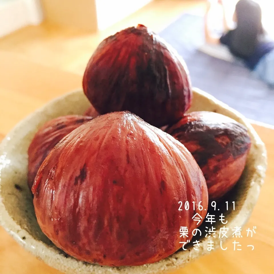 Snapdishの料理写真:2016.栗の渋皮煮（今年の栗は大きい）〜私の保存方法〜|marksweetsさん