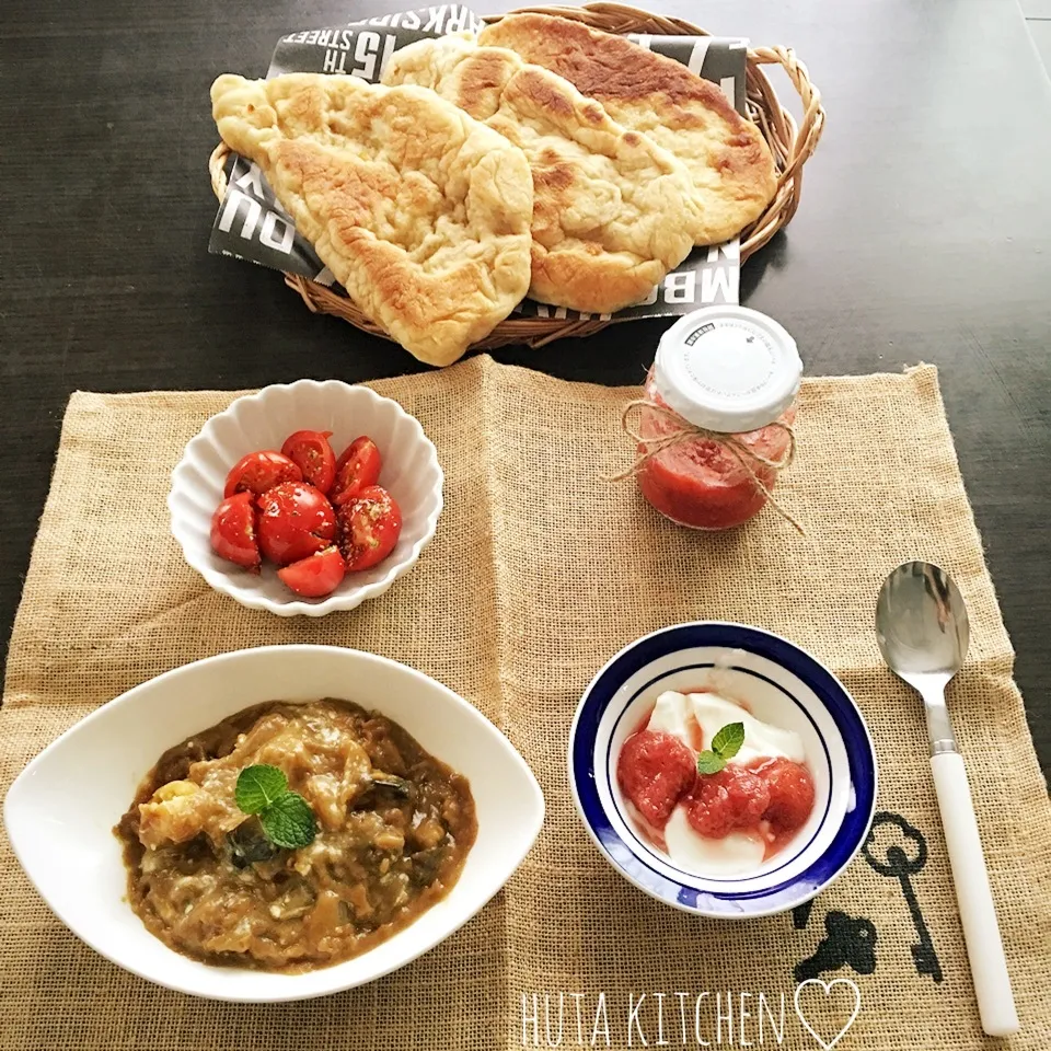 手作りチーズナンでカレーランチ♪|ゆかりさん