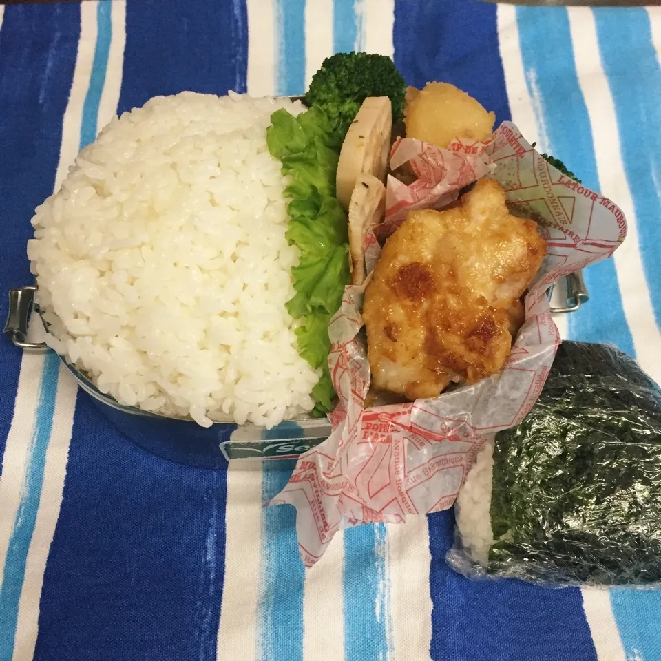 Snapdishの料理写真:男子高校生弁当No.193鶏胸肉味噌マヨ|mickyさん