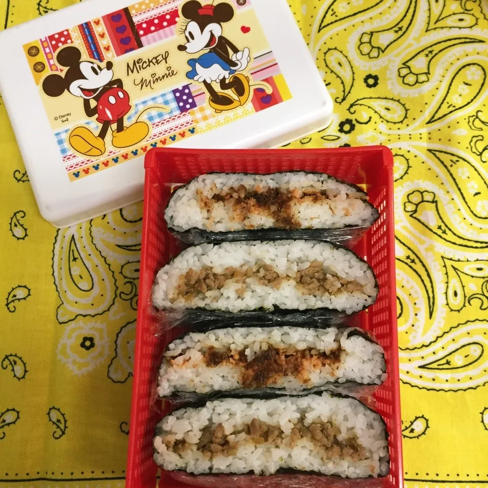 Snapdishの料理写真:男子高校生弁当No.125おにぎらず弁当|mickyさん