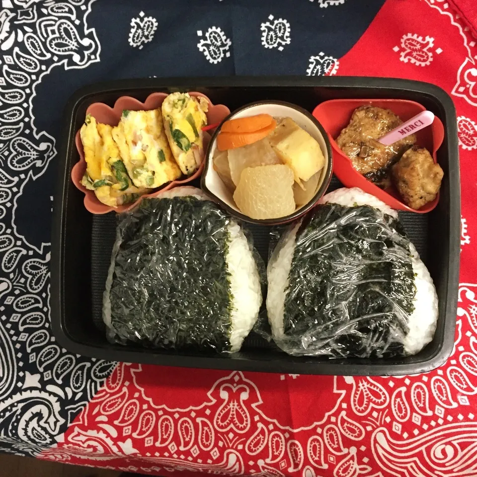 Snapdishの料理写真:中学野球弁当⚾️やみつきチキン弁当|mickyさん