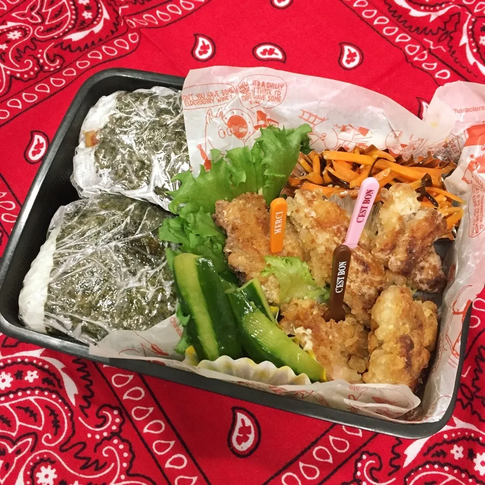 Snapdishの料理写真:次男の中学遠足弁当・唐揚げ弁当|mickyさん