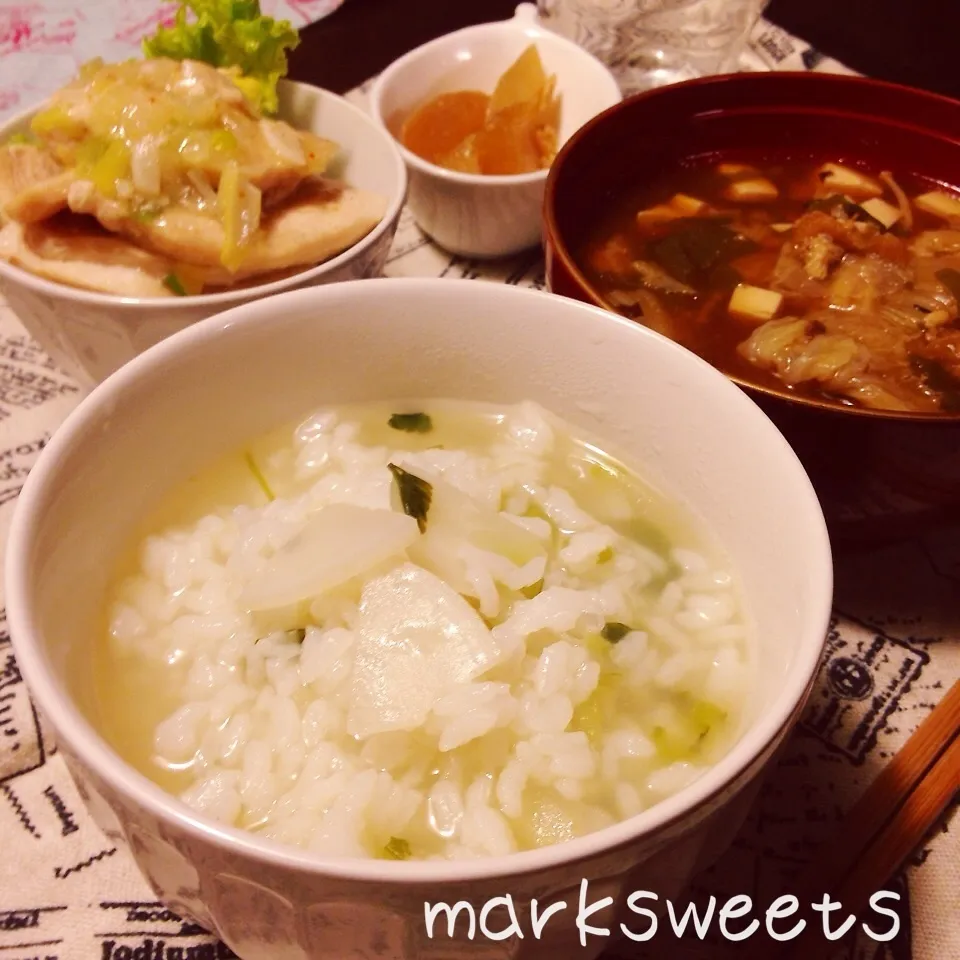 Snapdishの料理写真:七草粥で無病息災や！すでに風邪ひいとるけど(-｡-;笑|marksweetsさん