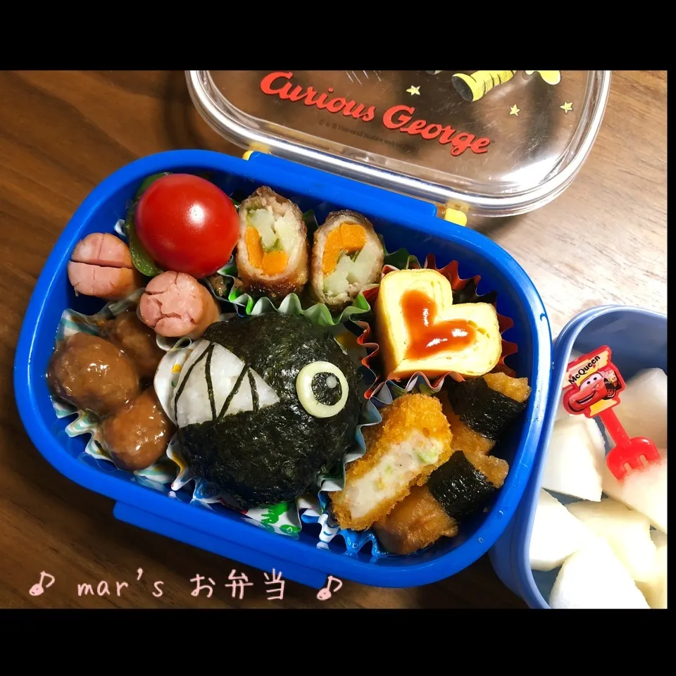 Snapdishの料理写真:次男☆年少さんお弁当🍙マリオのワンワンおにぎり♫|ma-chanさん