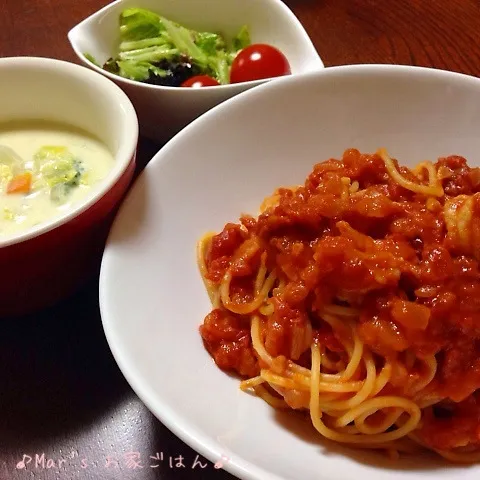 海老のトマトクリームパスタ♪＆豆乳クリームスープ＆サラダ|ma-chanさん