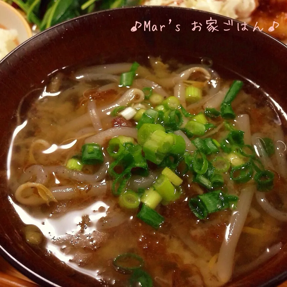 Snapdishの料理写真:糸こんにゃく＆もやしで♪味噌ラーメン風☆|ma-chanさん