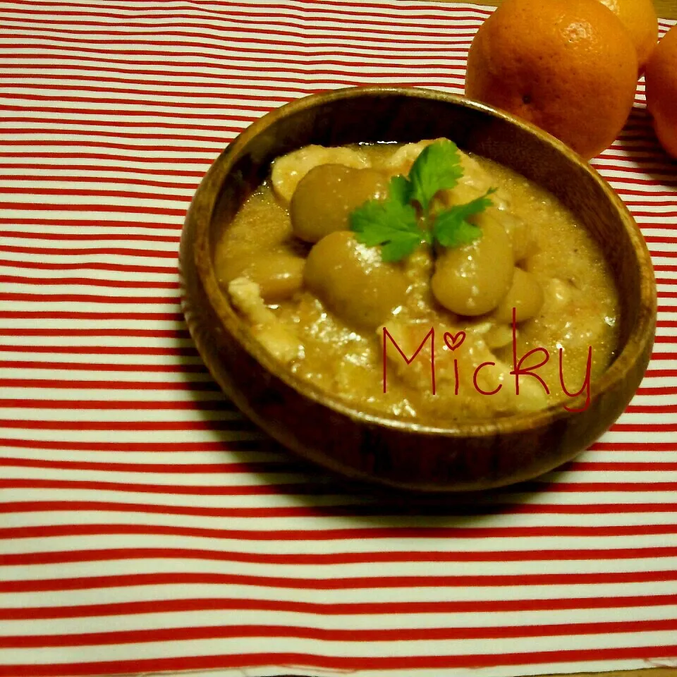 見た目は地味でも☆白花豆と鶏肉のシチュー|mickyさん