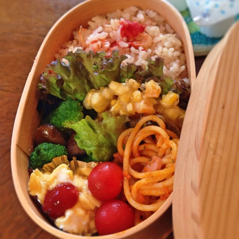 トマトの炊き込みご飯弁当|りん＊さん