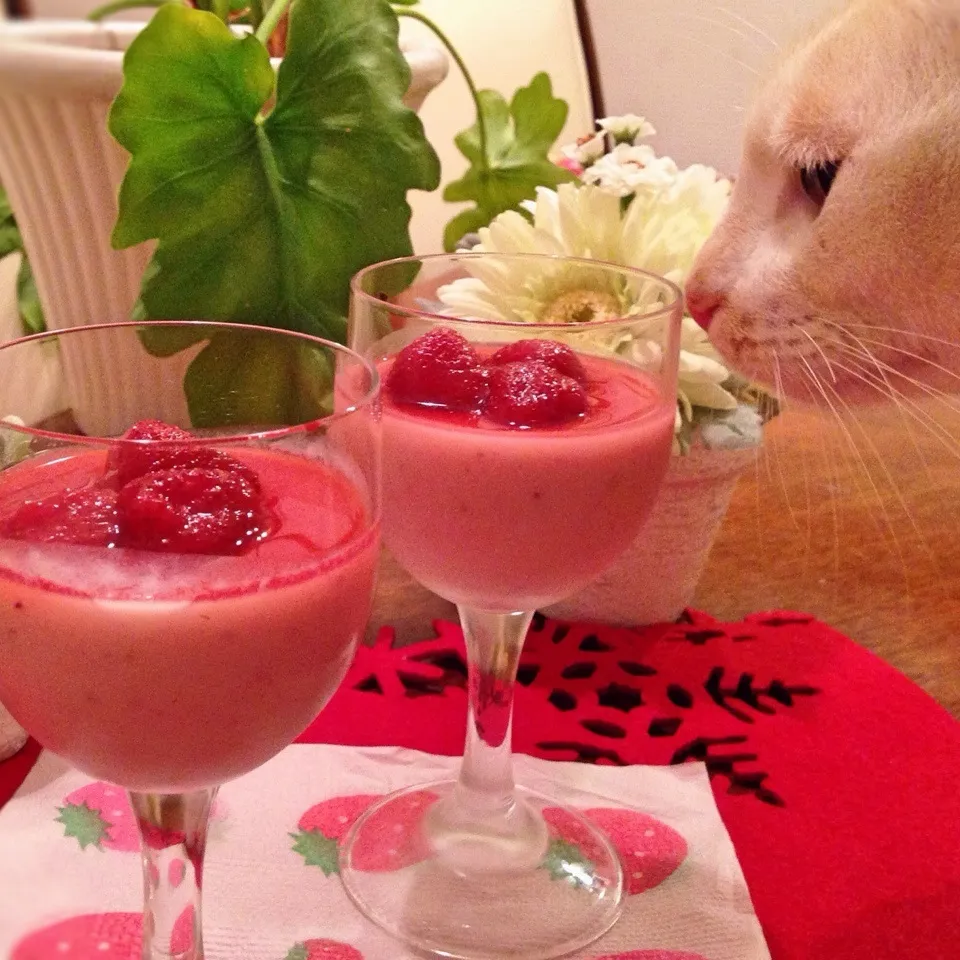 お豆腐イチゴムース♪ビスコちゃんありがとう(*^^*)|りん＊さん