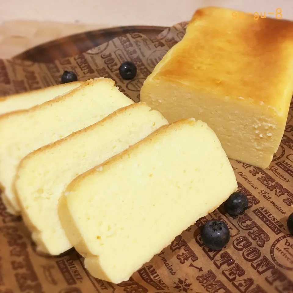 ムッちゃん、1300投稿祝い♪アトリエタタン風チーズケーキ|ぐぅさん