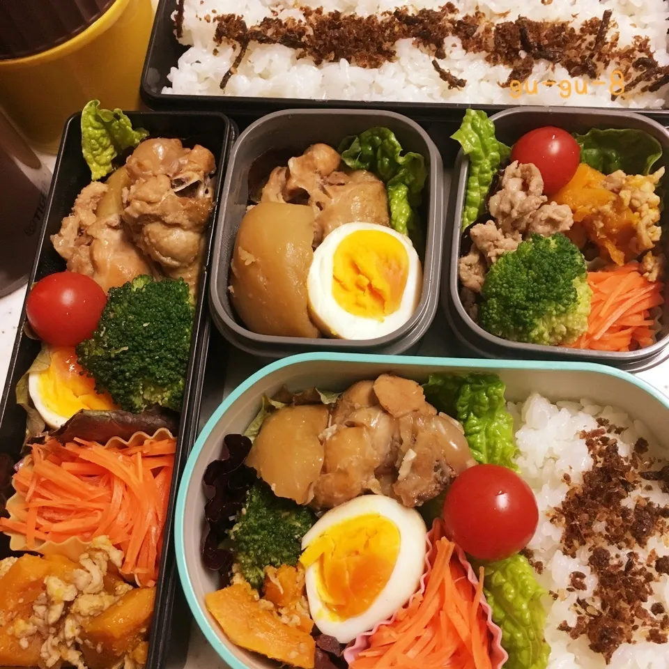 Snapdishの料理写真:今日のお仕事&学校弁当♪|ぐぅさん