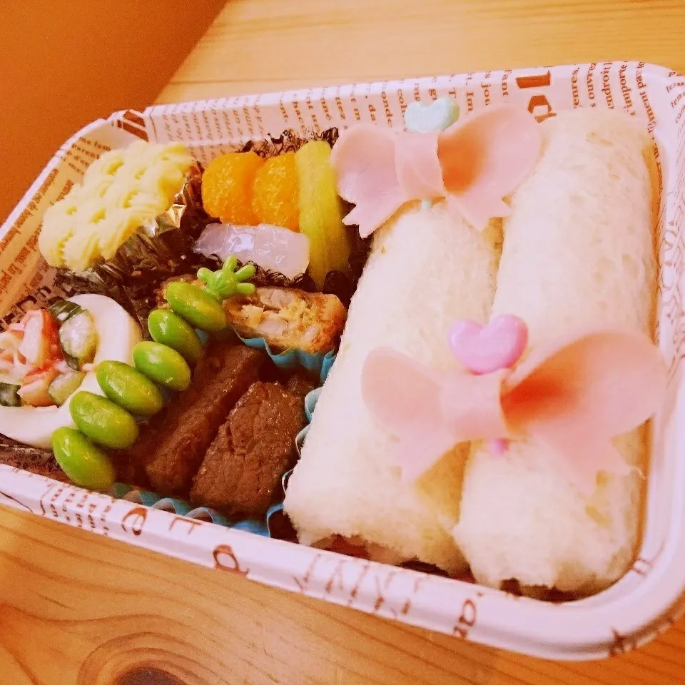 Snapdishの料理写真:✳️ロールサンド＊お弁当✳️|薪clubさん