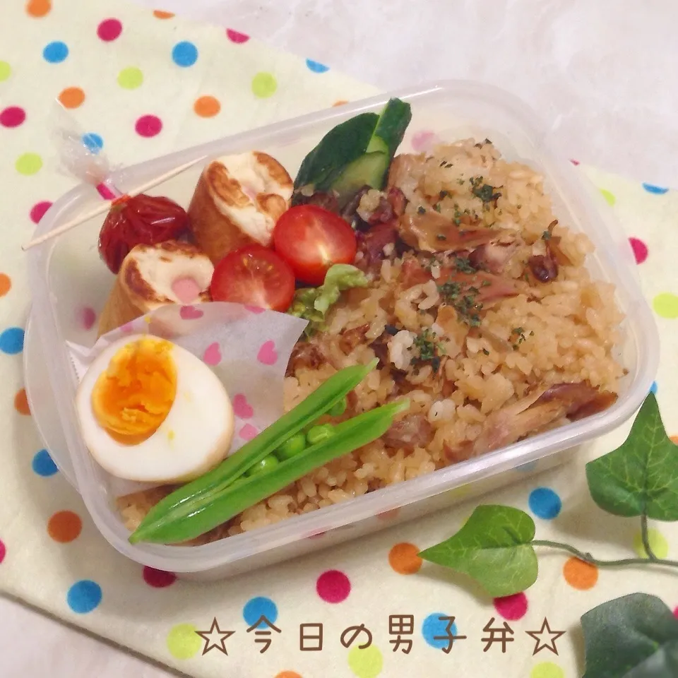 高校生男子鶏ごぼうピラフ弁☆|りこもとさん