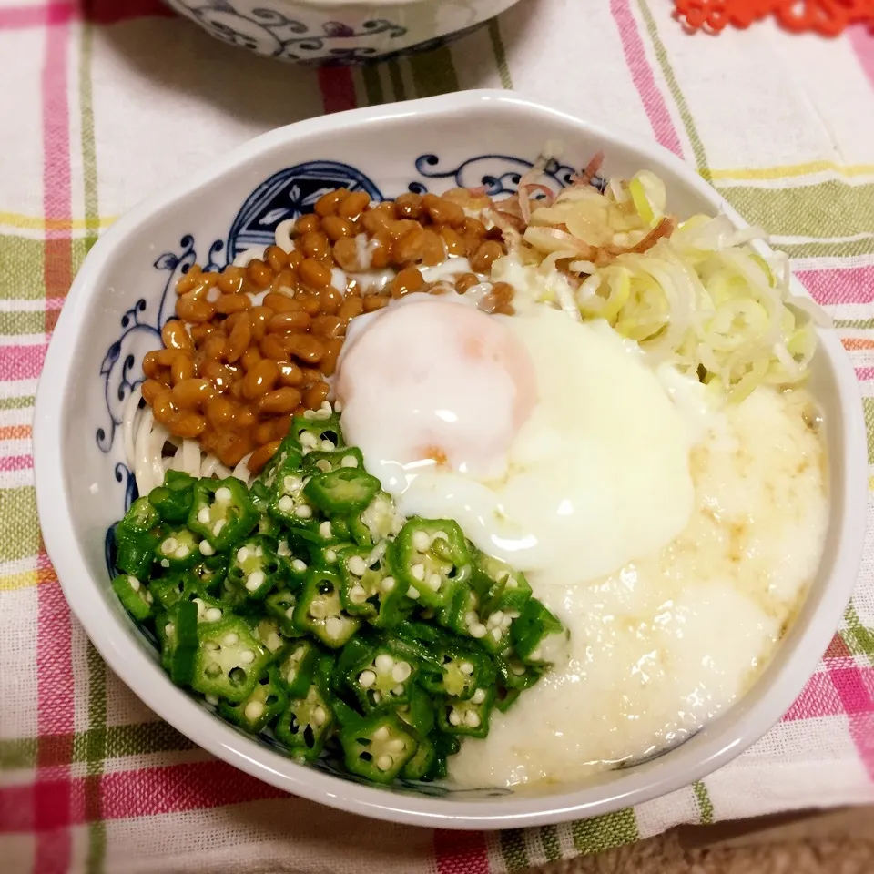 ネバネバばくだん蕎麦！|みおさん