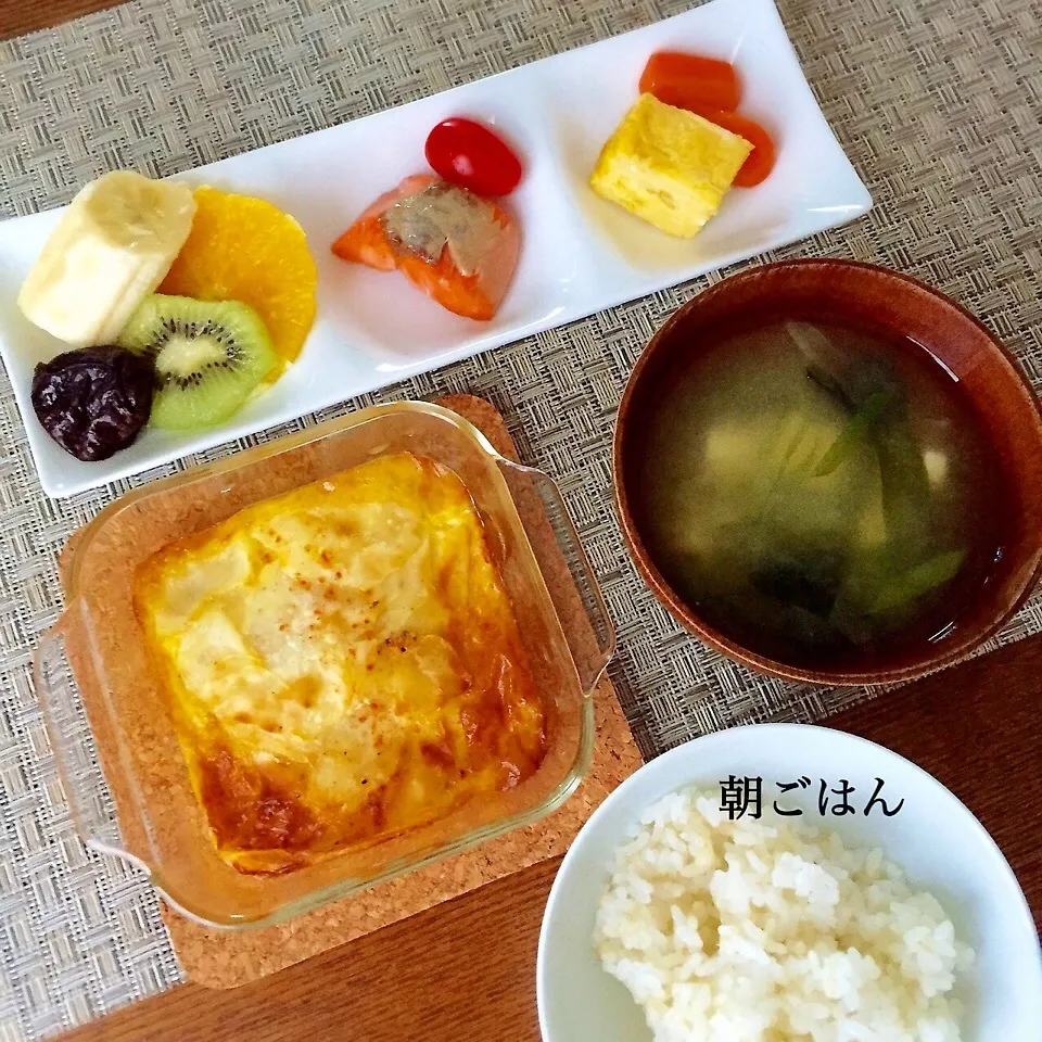 Snapdishの料理写真:Lizさんのグラタンドフィノワで朝ごはん|かずぴょんさん