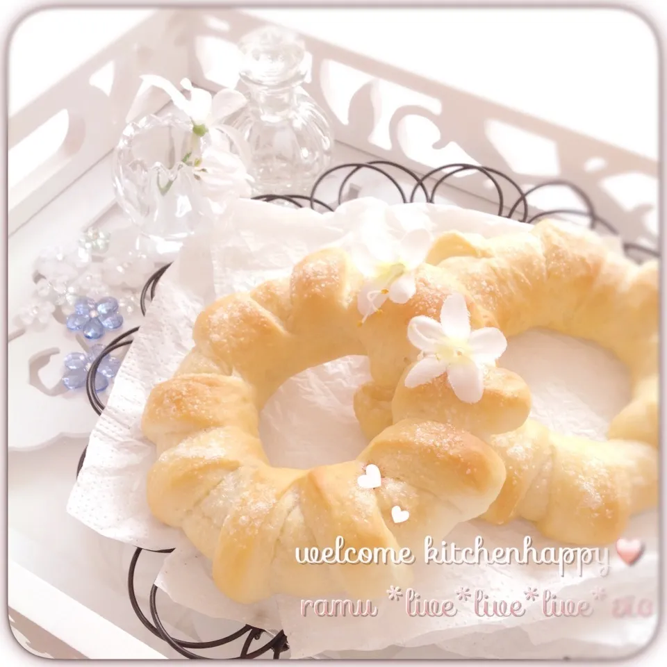 🌸甘くて ふわふわ〜 🌸 お花パン 🎶|ヒロさん