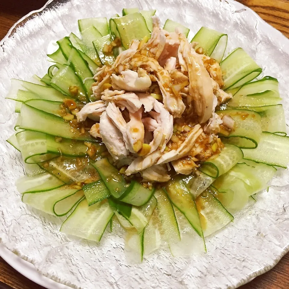 Nashさんの雲白肉風〜茹で鶏だけど...|かずぴょんさん