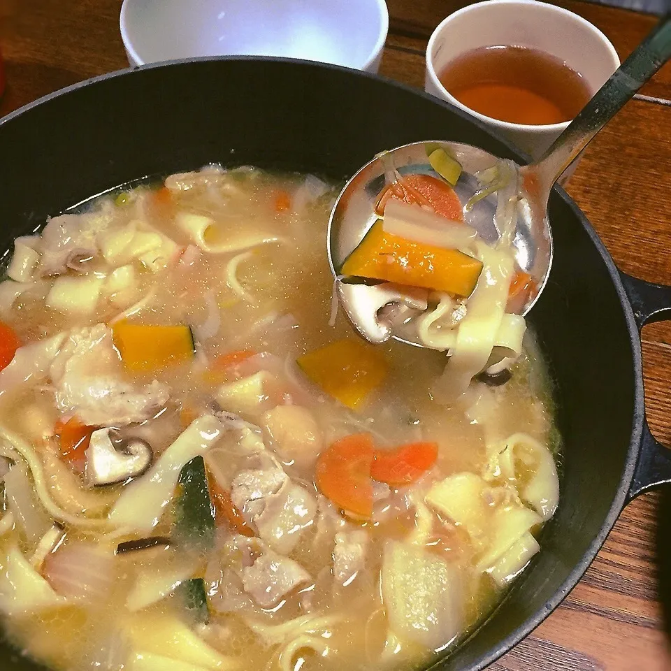 手打ち麺で「ほうとう鍋」|かずぴょんさん