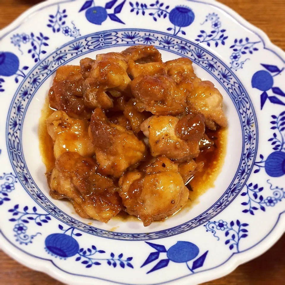 梅サワー&醤油で「鶏もも肉焼き」|かずぴょんさん