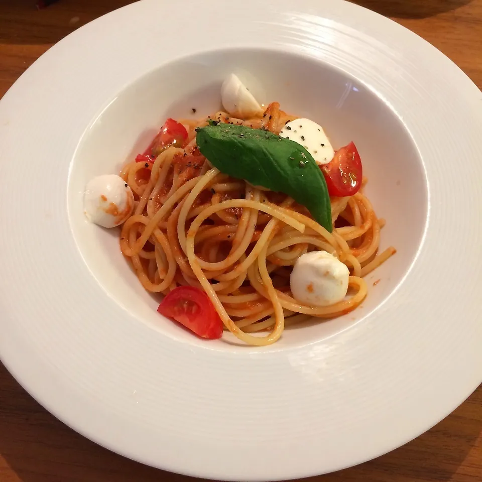 我が家のストックソース ミニトマトソースパスタ|よしこ虫さん