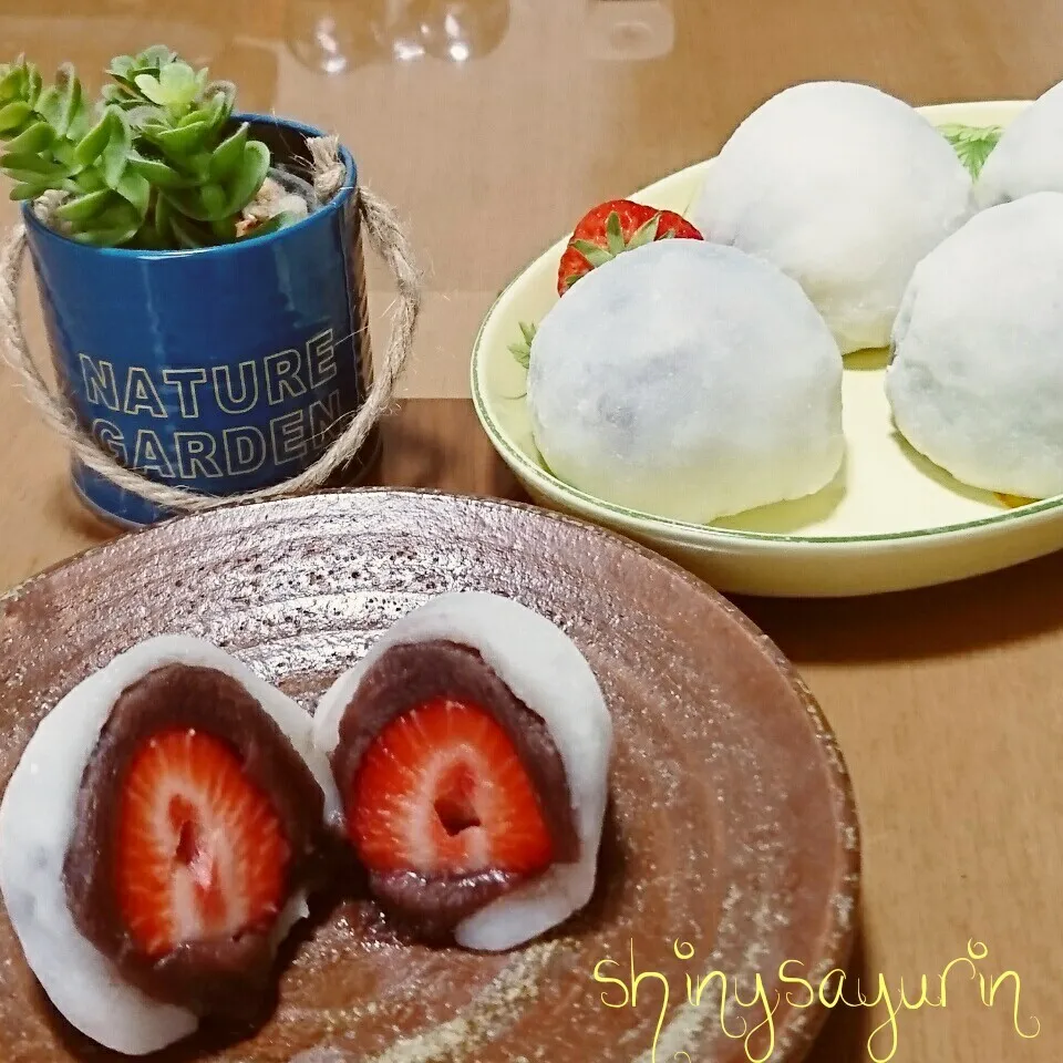 Snapdishの料理写真:レンジで簡単❤ありがとうのいちご大福🍓|さゆりんさん