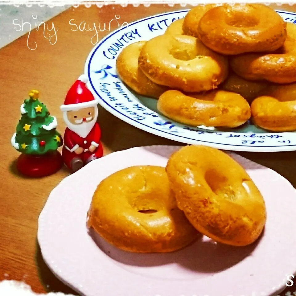 角切りリンゴとバナナの焼きドーナツ🍩|さゆりんさん