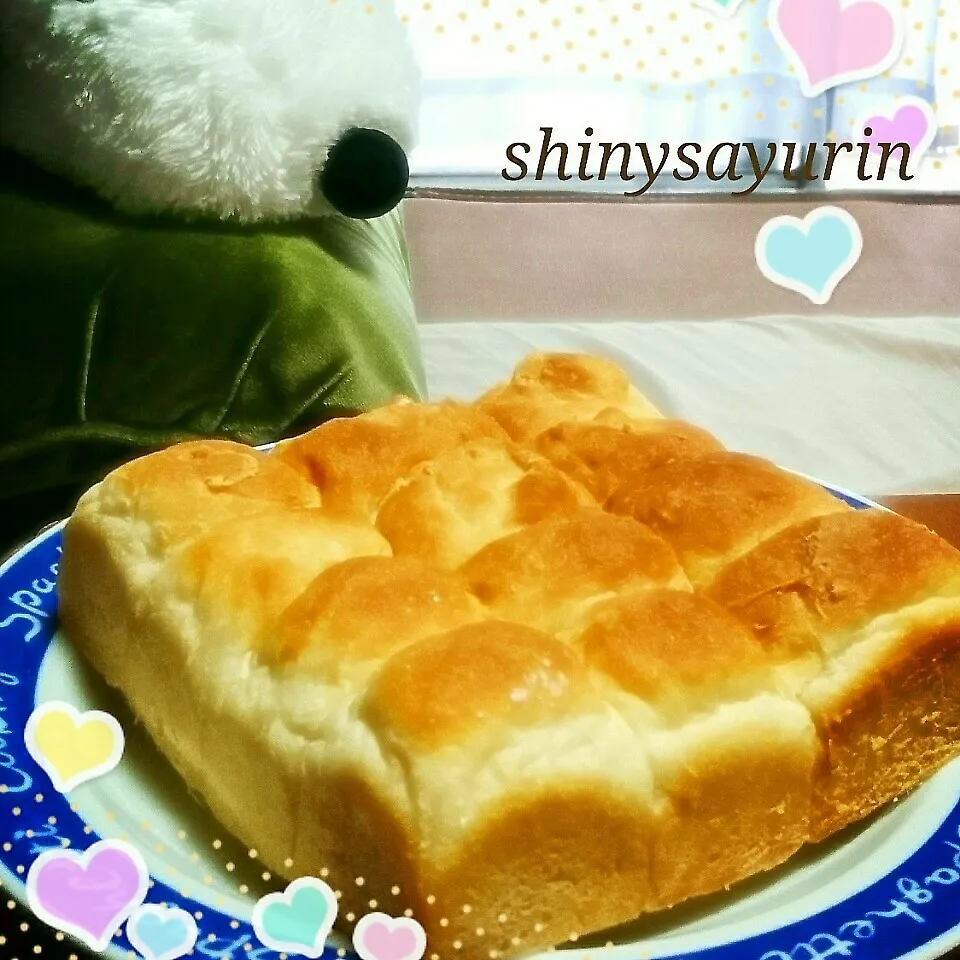 Snapdishの料理写真:朝ごはんに初めてのちぎりパン♡|さゆりんさん