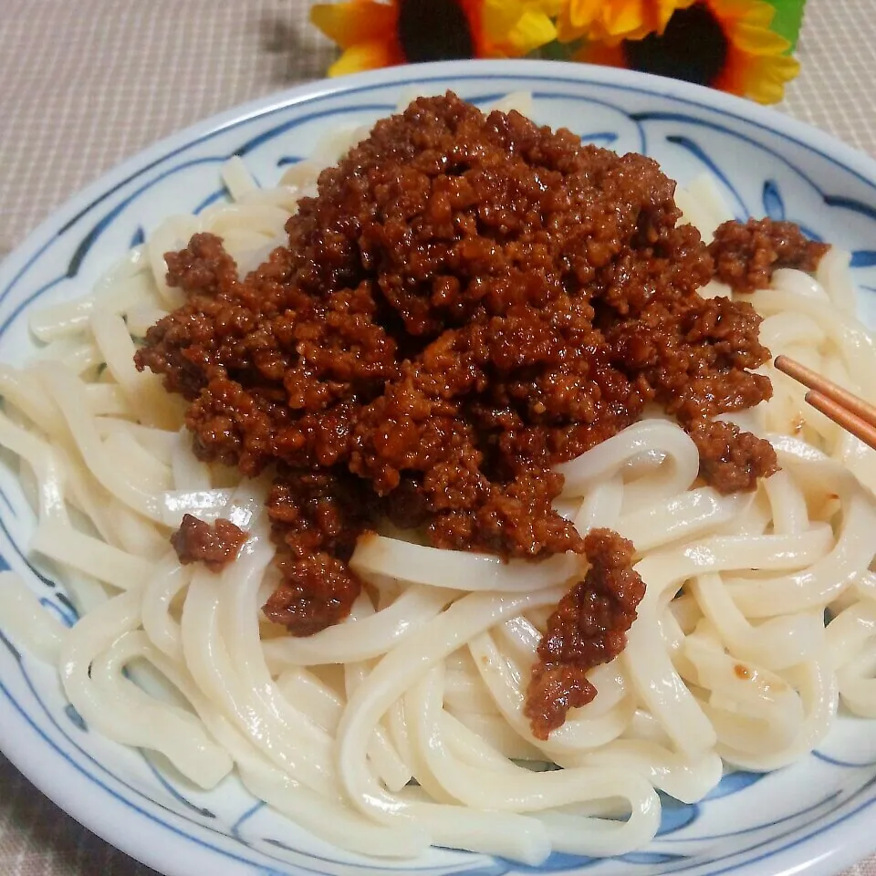 しゃなママさんの肉味噌de肉味噌うどん|carinaさん