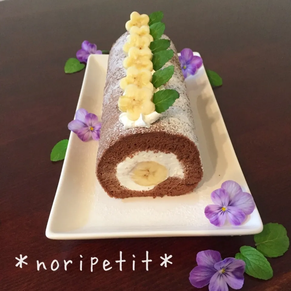 Snapdishの料理写真:ノンオイル♡ふわふわ〜バナナチョコシフォンロール♡|noripetit(のりP)さん