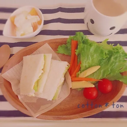 今日の朝食  たまごサンド|こっとんとんさん