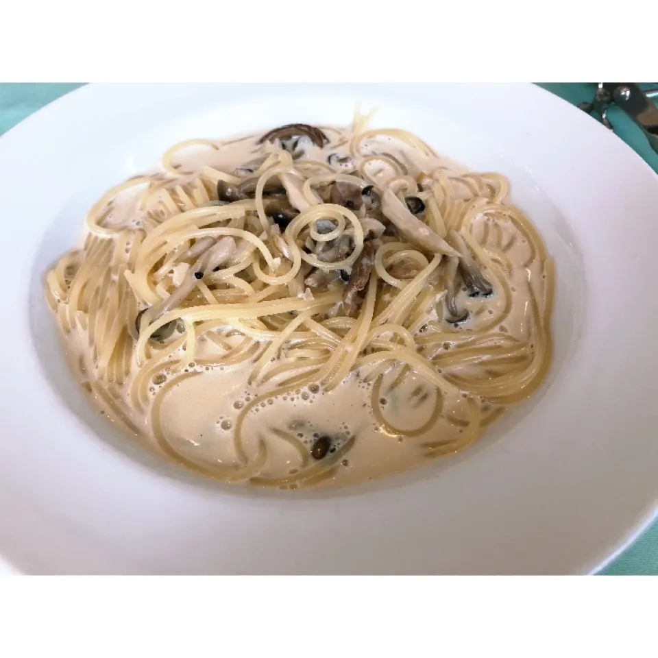 ポルチーニのクリームパスタ|うたままさん