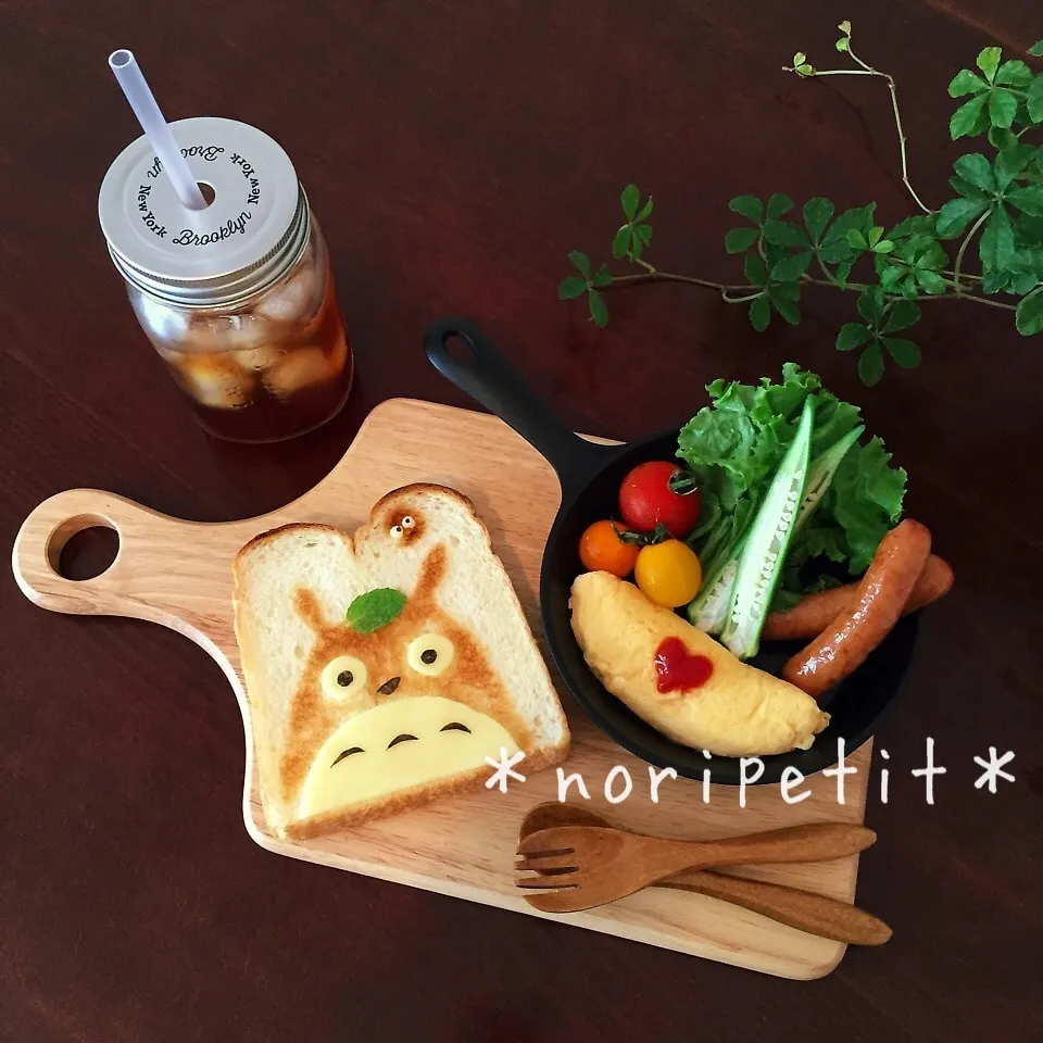 Snapdishの料理写真:トトロのチーズトーストdeワンプレートブランチ♡|noripetit(のりP)さん