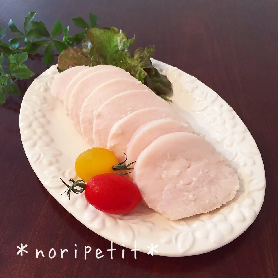 Snapdishの料理写真:ボンちゃんレシピ♡炊飯器de超〜簡単！！塩麹の鶏ハム♡|noripetit(のりP)さん