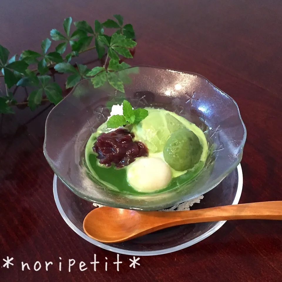 Snapdishの料理写真:簡単♡やわらかぁ〜お豆腐白玉de冷やし抹茶ぜんざい♡|noripetit(のりP)さん