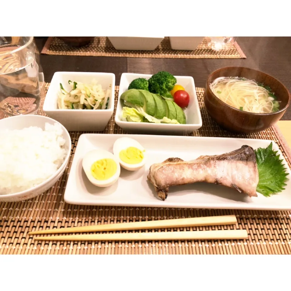 Snapdishの料理写真:ブリカマ定食|うたままさん