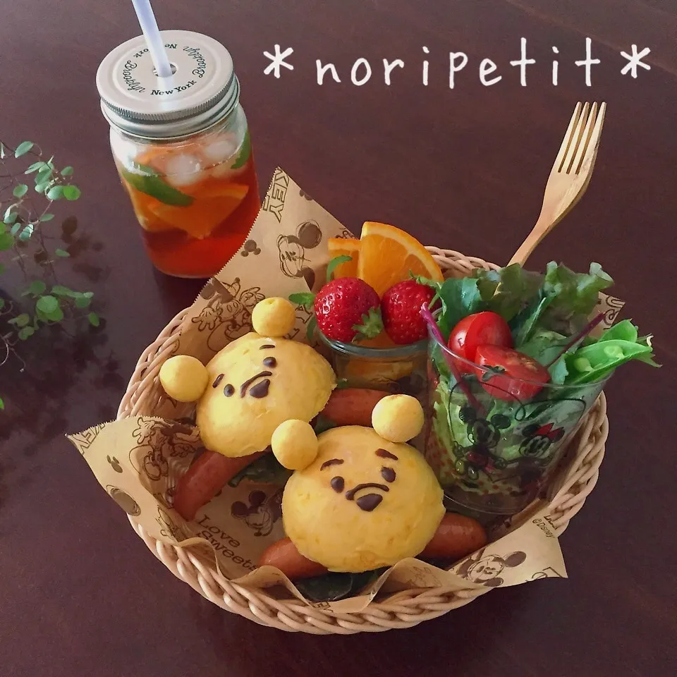 プーさんのホットドッグdeランチバスケット♡|noripetit(のりP)さん