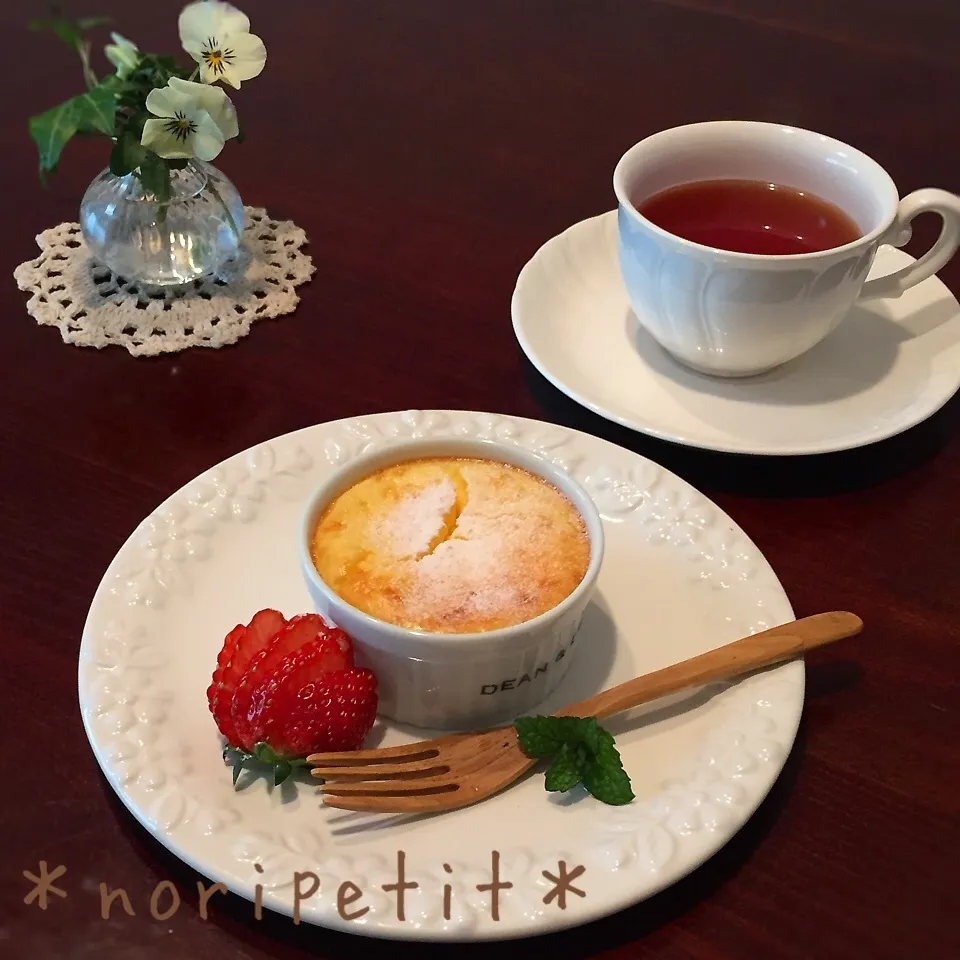 kiriとヨーグルトde食べ切りサイズ♡ベイクドチーズケーキ|noripetit(のりP)さん