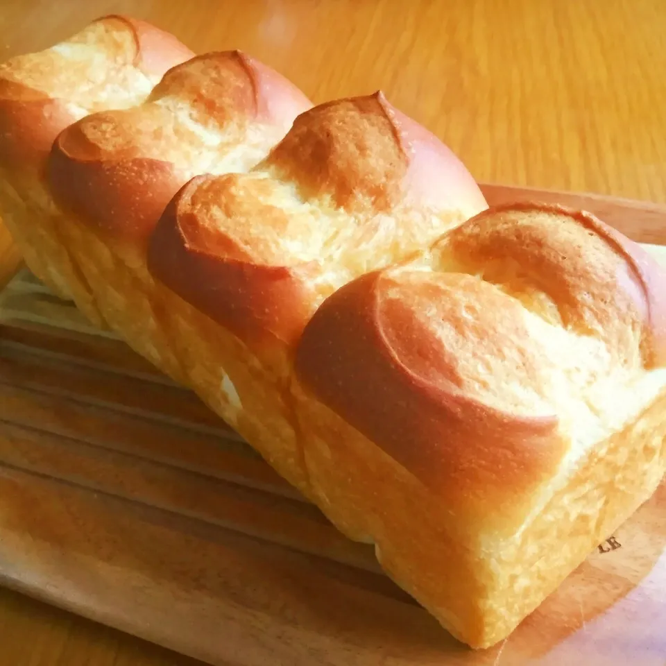 ぷらっとさんのカルピス食パン|9421beruさん