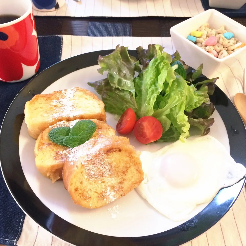 Snapdishの料理写真:バケットフレンチトースト|うたままさん