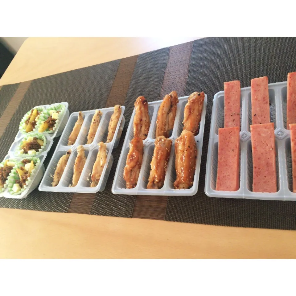 Snapdishの料理写真:お弁当 作り置きおかず|うたままさん