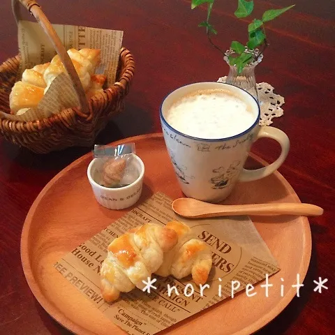 Snapdishの料理写真:簡単〜さっくさく焼きたてチョコクロ de ティータイム♡|noripetit(のりP)さん