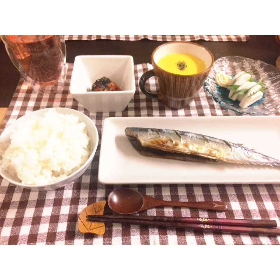 Snapdishの料理写真:さんま定食|うたままさん