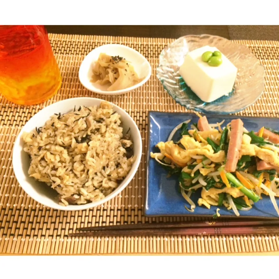 Snapdishの料理写真:沖縄定食|うたままさん