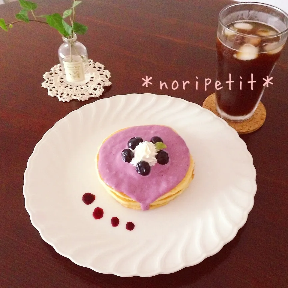 ふわふわパンケーキ♡ミックスベリーソース|noripetit(のりP)さん