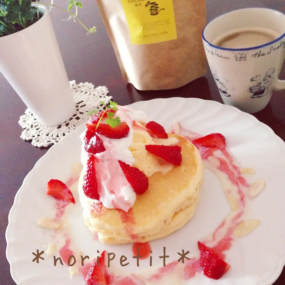 j.s pancake風ふわふわとろける いちごのパンケーキ|noripetit(のりP)さん