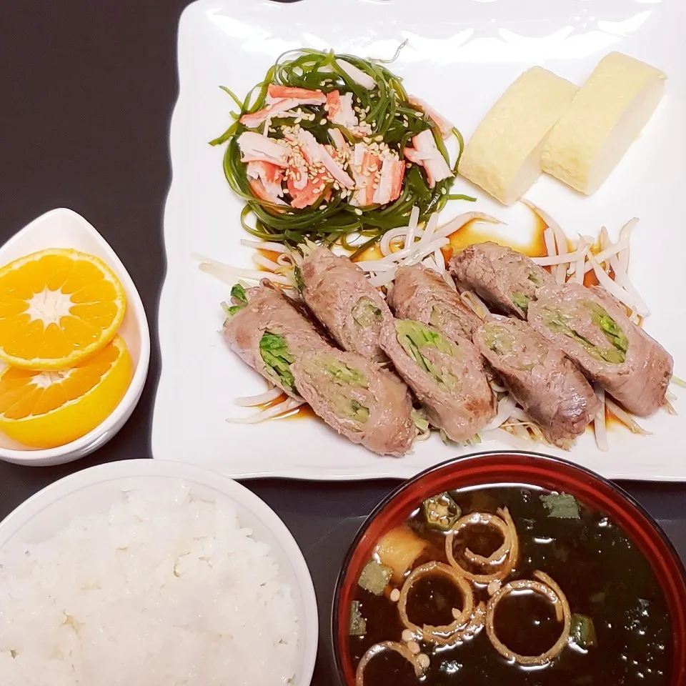 Snapdishの料理写真:豆苗の牛肉巻き|Yukiさん